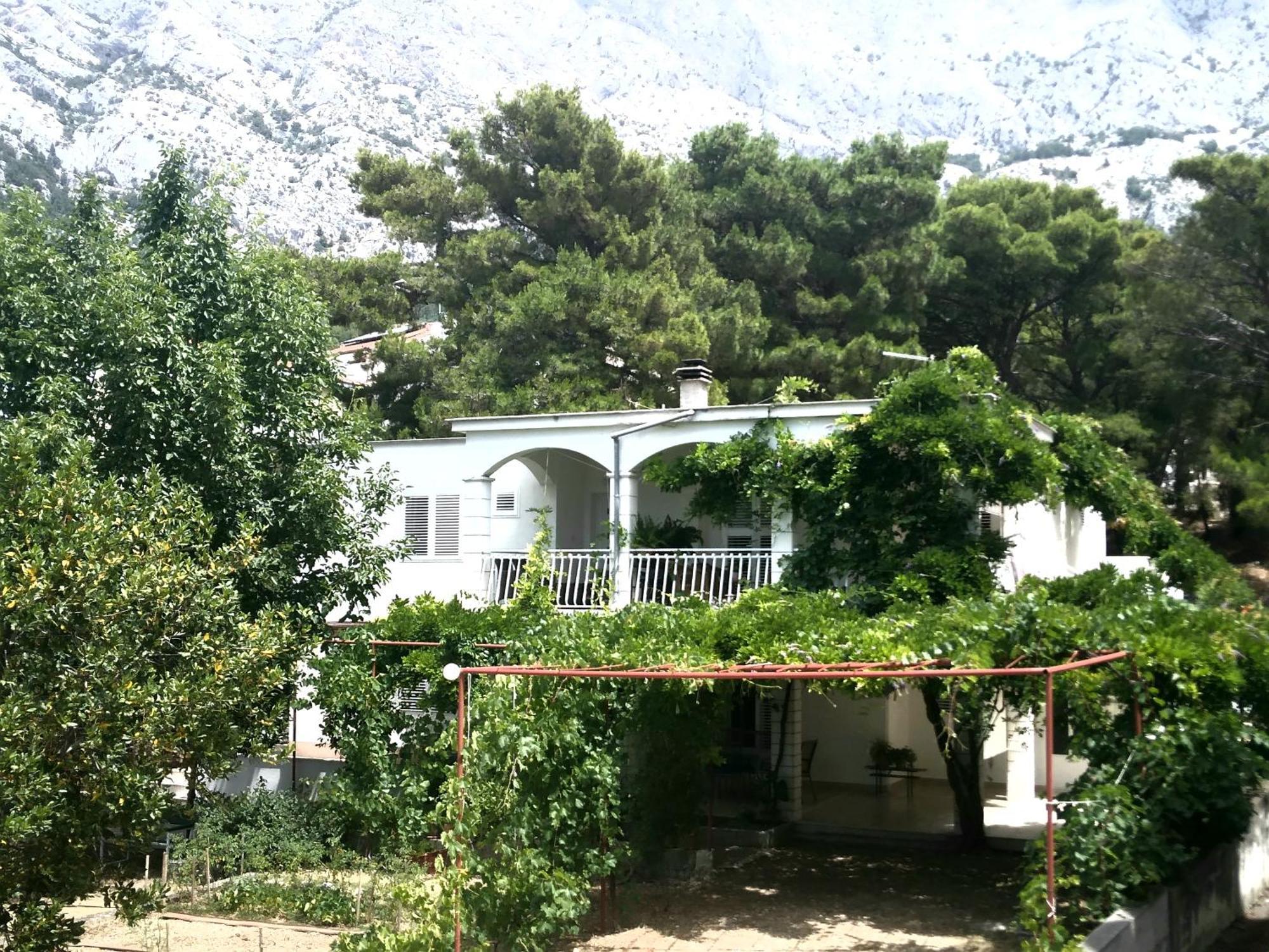 Apartment Krasna Baška Voda Eksteriør bilde