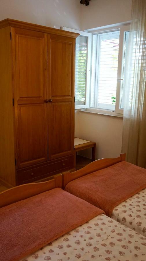 Apartment Krasna Baška Voda Eksteriør bilde